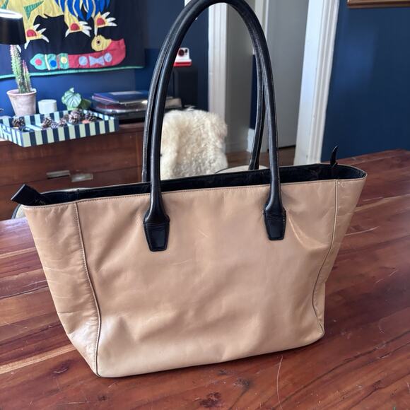 Cole Haan Tan And Black Large Leather Tote Bag with Zip Pockets - Picture 1 of 6